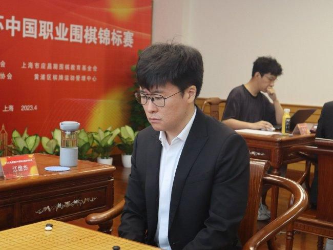 免费av一区